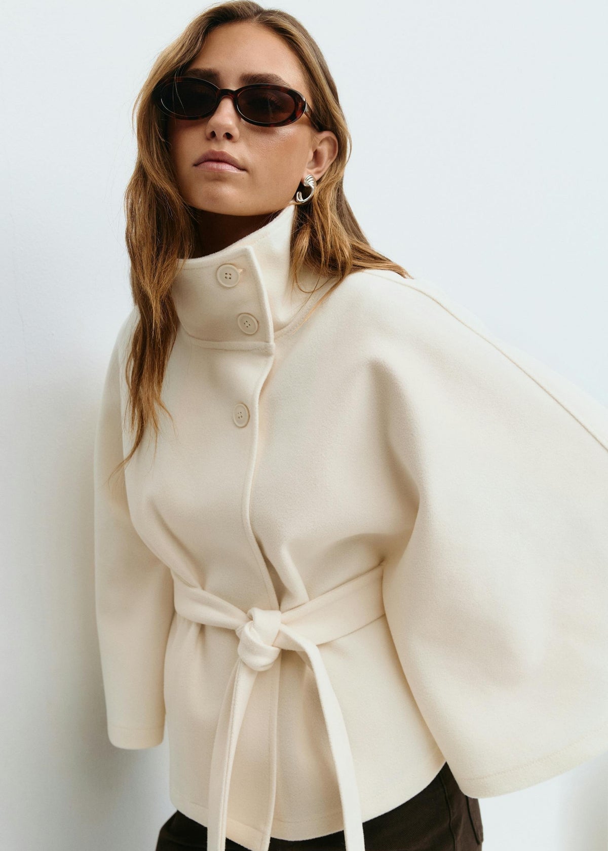 Irene Cape Coat, beige, photo 2 #COLOR_2