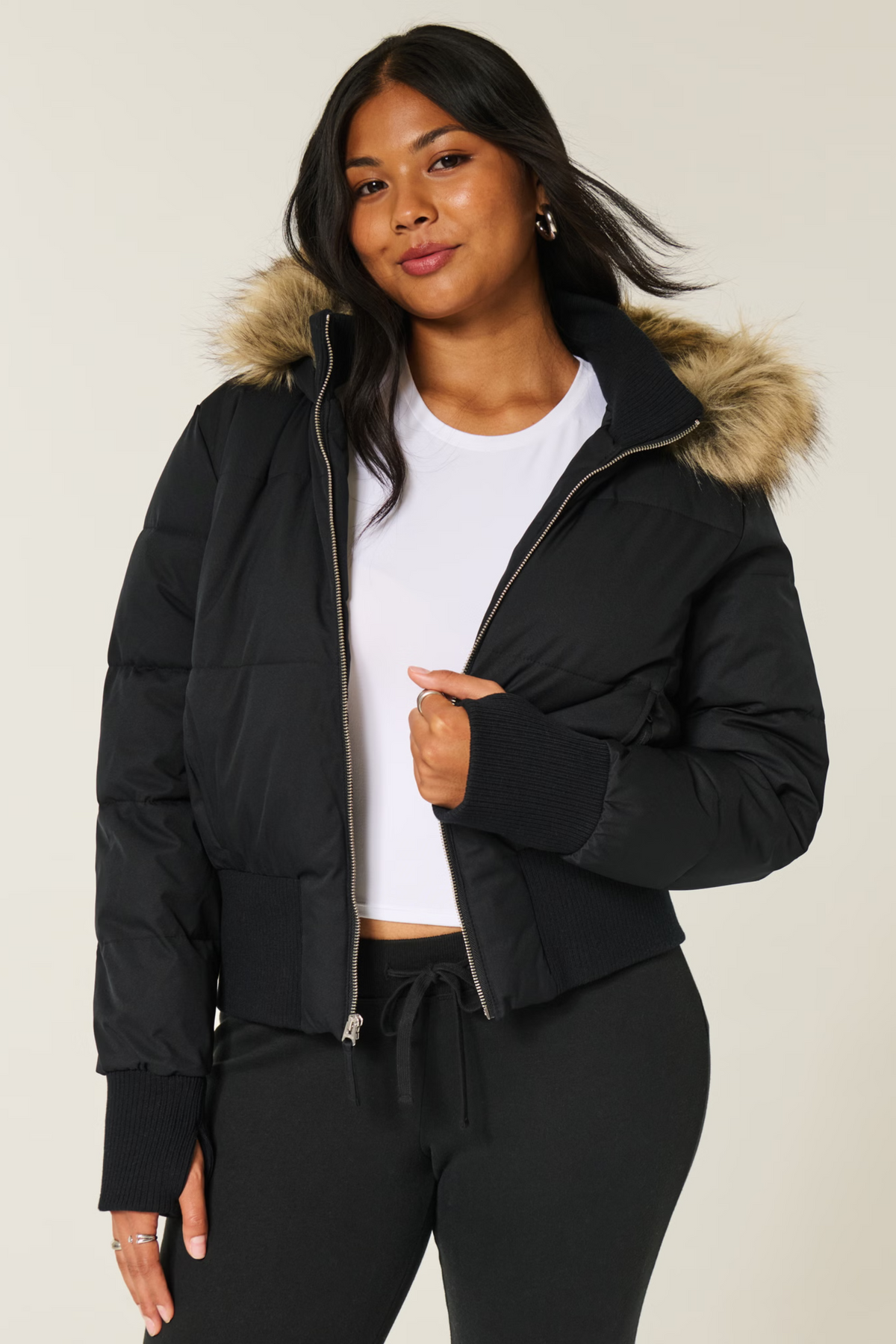 Teresa Puffer, black, photo 1 #COLOR_3