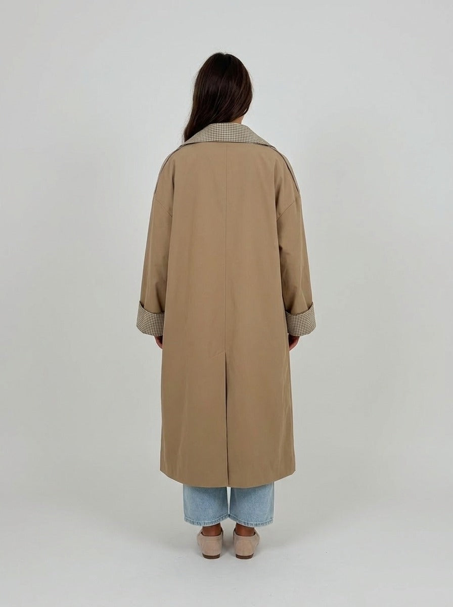 ORLANIA - Carmen Trench